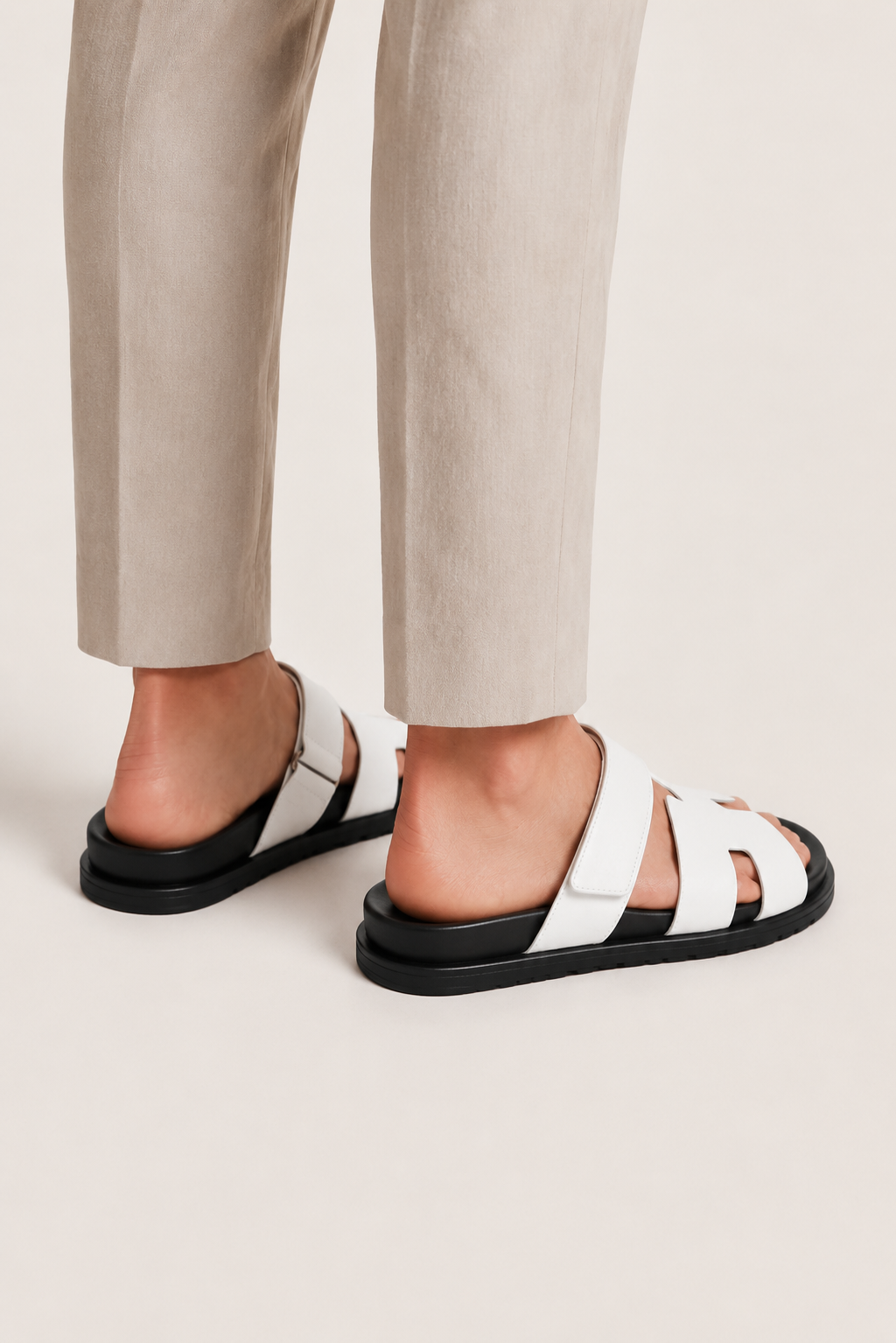 Ferrier Sandal White/Black
