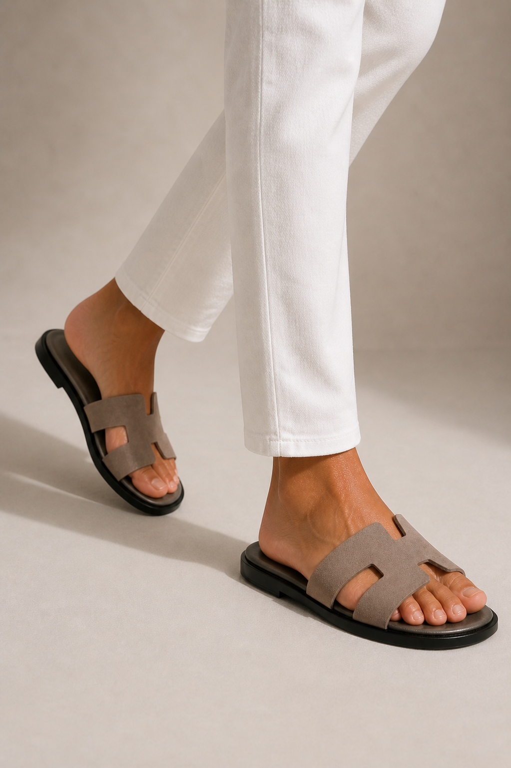 Valero Suede Sandal Taupe